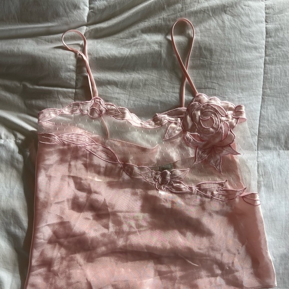 Elegant Pink Satin Camisole with Floral Detail - Picture 7 of 8